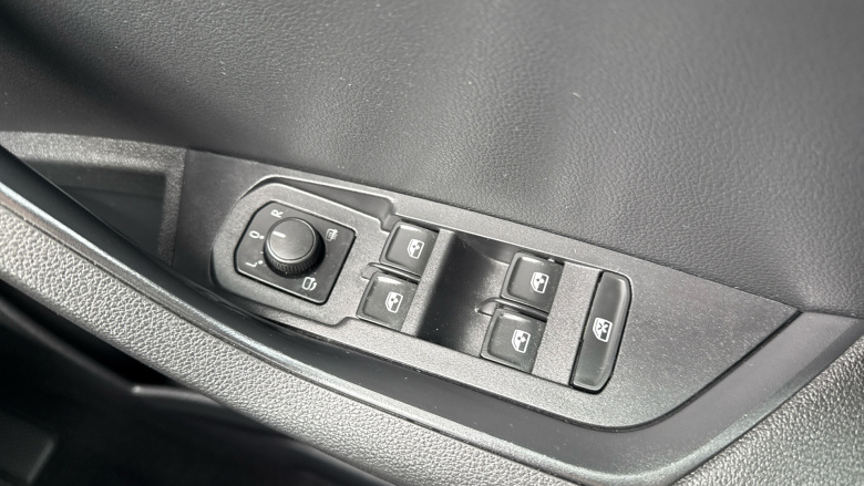 Skoda Karoq 1.5 TSI SE L 5dr DSG Petrol Estate